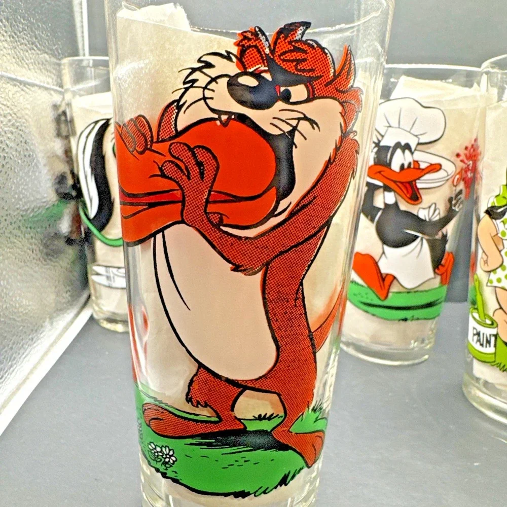 Set of 4 1976‎ Pepsi Collectors Series Warner Bros LOONEY TUNES Glasses